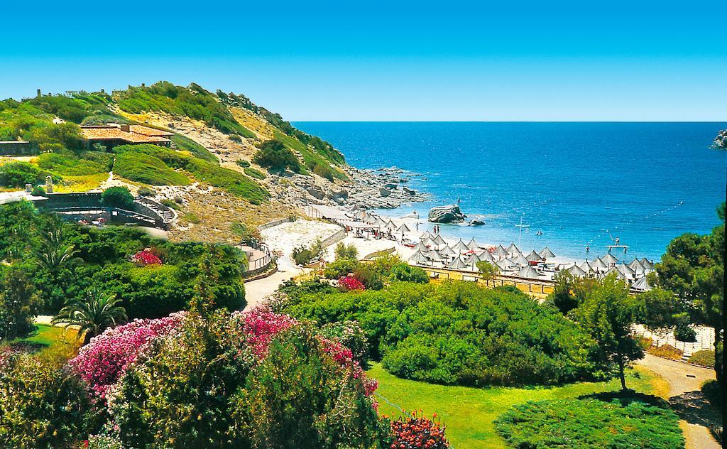 Falkensteiner Resort Capo Boi Villasimius Exterior foto
