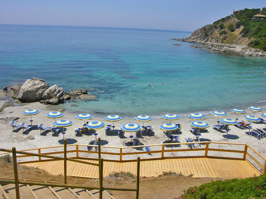Falkensteiner Resort Capo Boi Villasimius Exterior foto